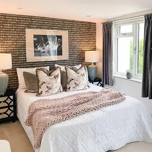 Host & - The Charles Street House Brighton